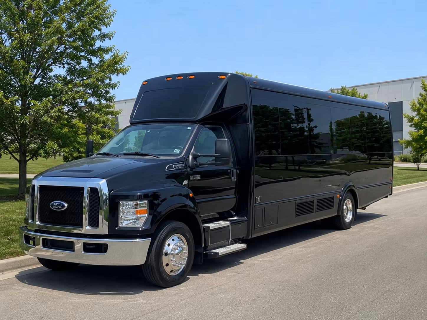 Lubbock Birthday, Sweet 16, & Quinceañera Transportation party bus exterior